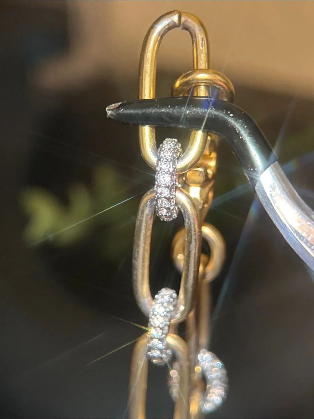 Tory‎ Burch Gold Link Bracelet with Crystal Accents